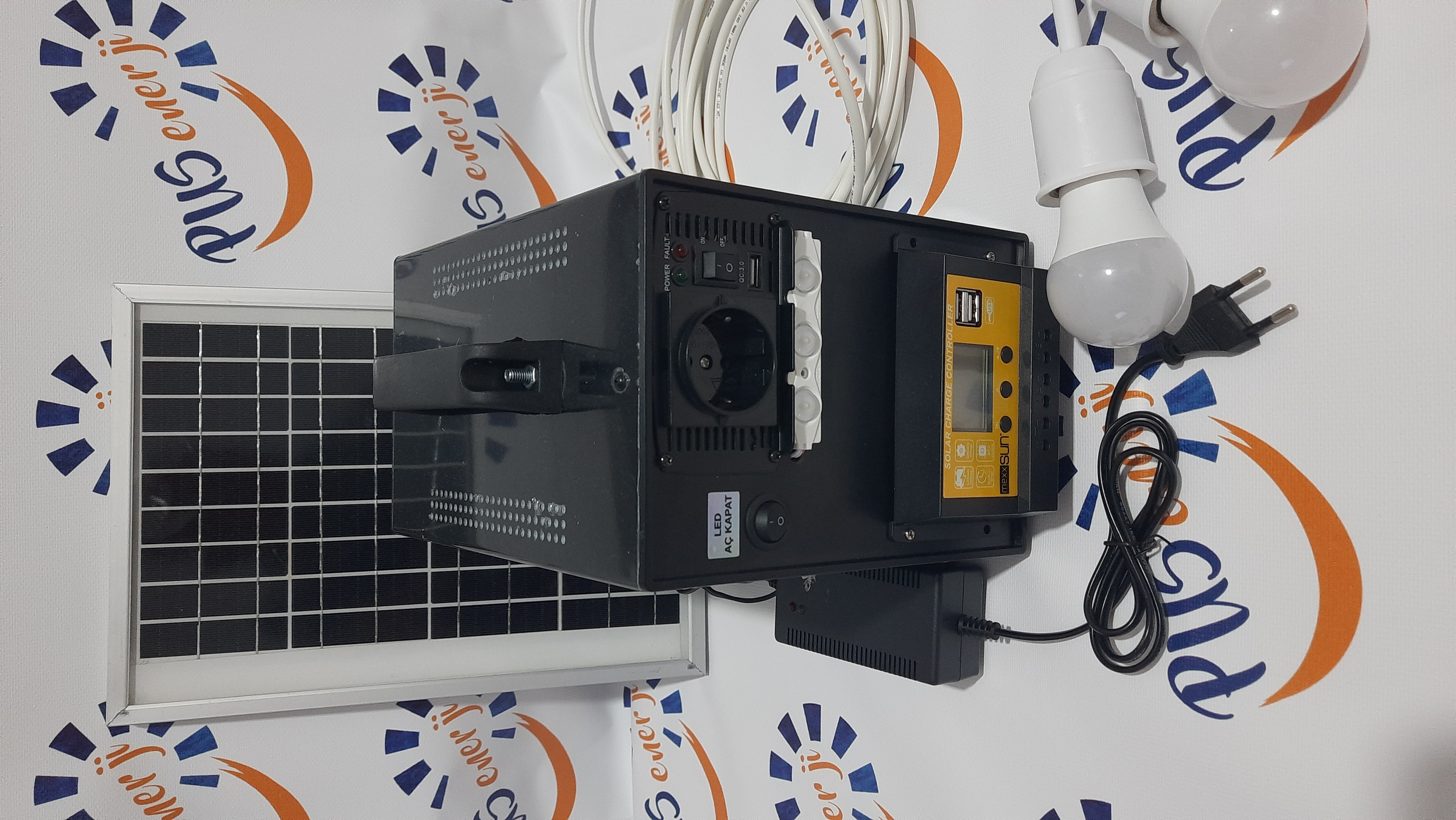 PUS-300M 12V 220V ÇIKIŞLI GÜÇ KAYNAĞI 